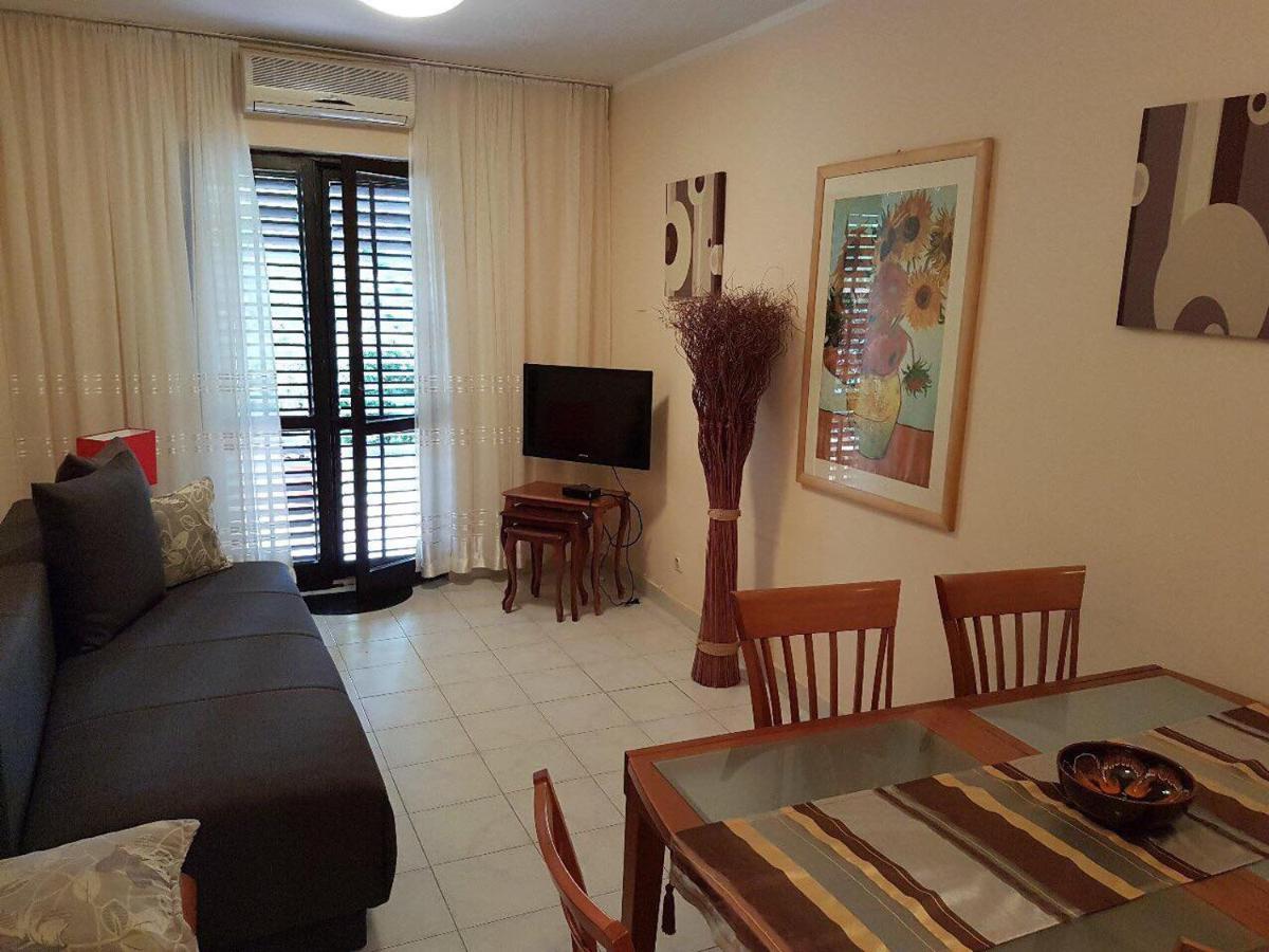 Apartmani i sobe Goca Herceg Novi Esterno foto