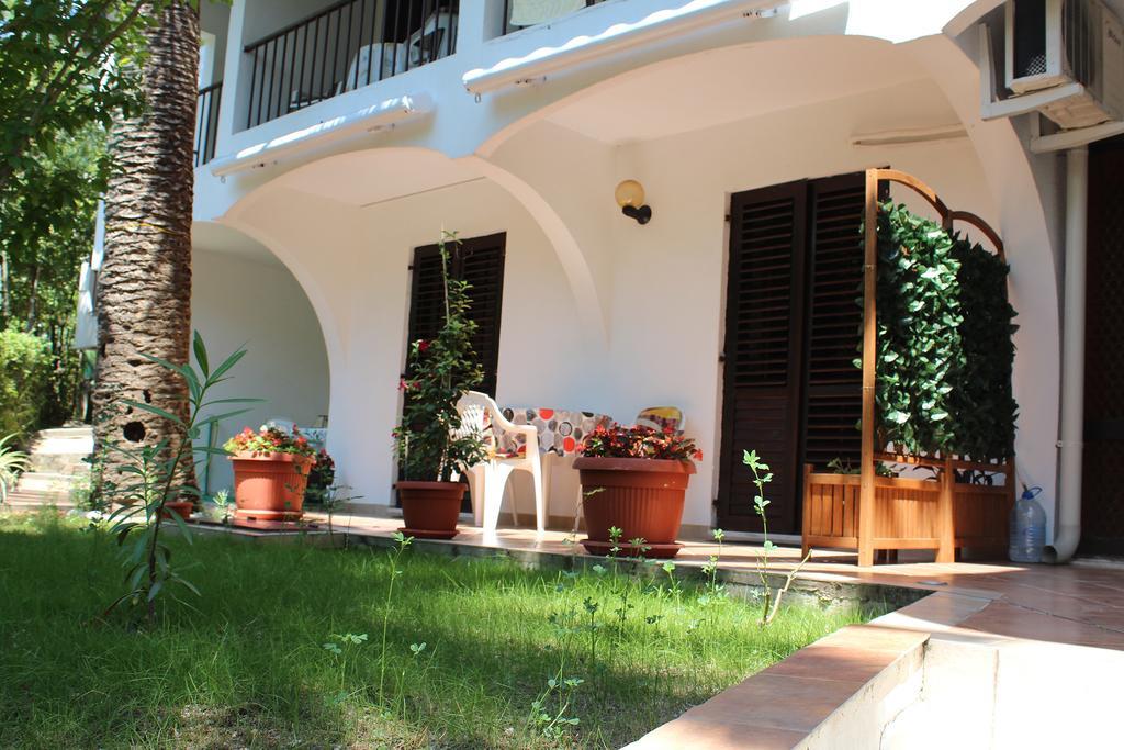 Apartmani i sobe Goca Herceg Novi Esterno foto