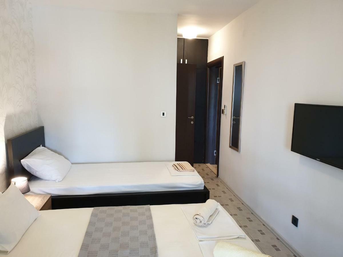 Apartmani i sobe Goca Herceg Novi Esterno foto